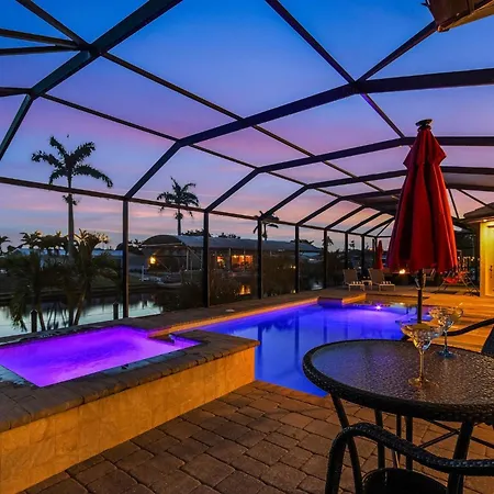 Heated Pool & Spa, Bikes And Dock - The Flip Flop Stop - Roelens